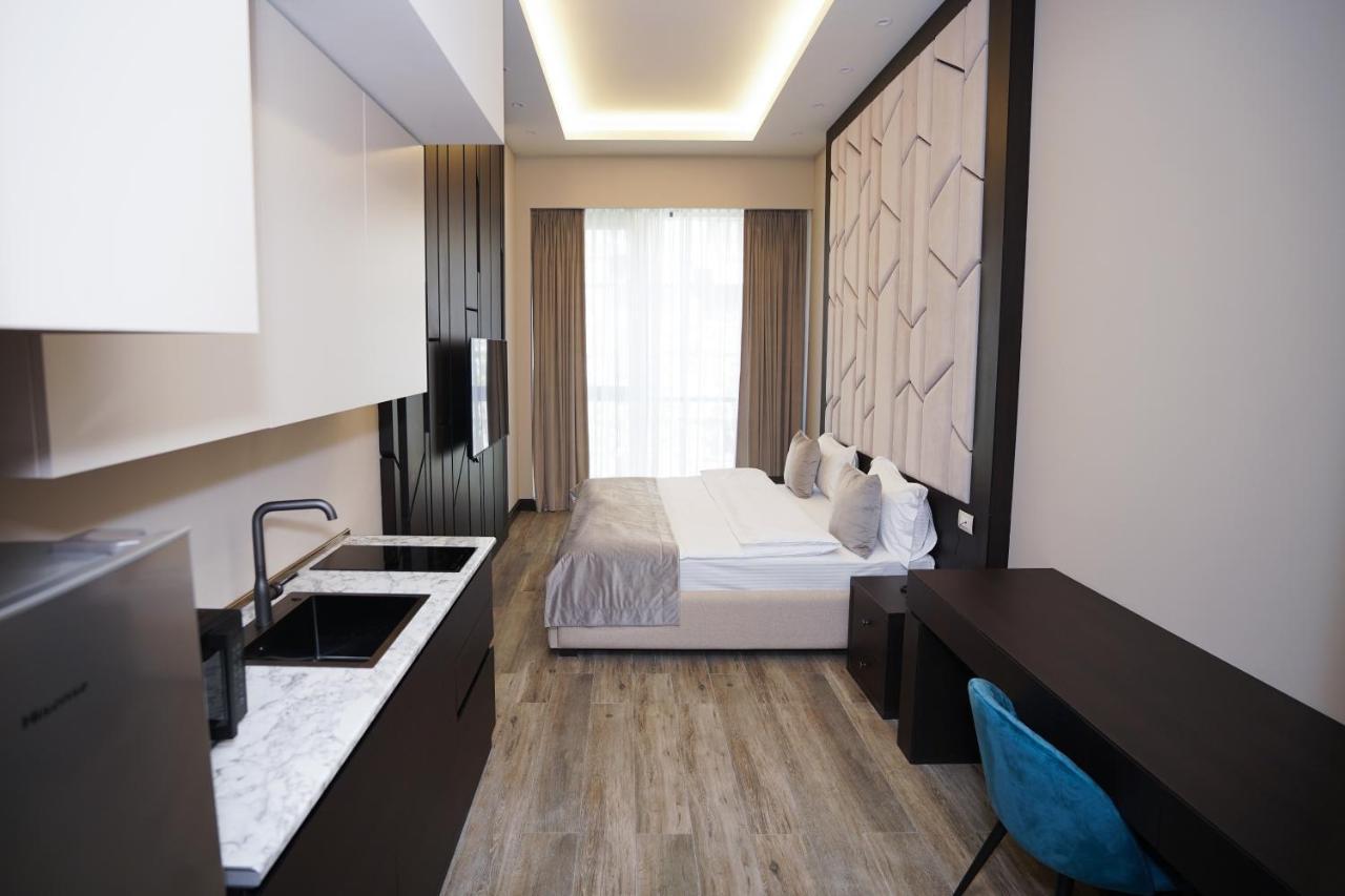 Soho Apart Hotel 耶烈万 外观 照片