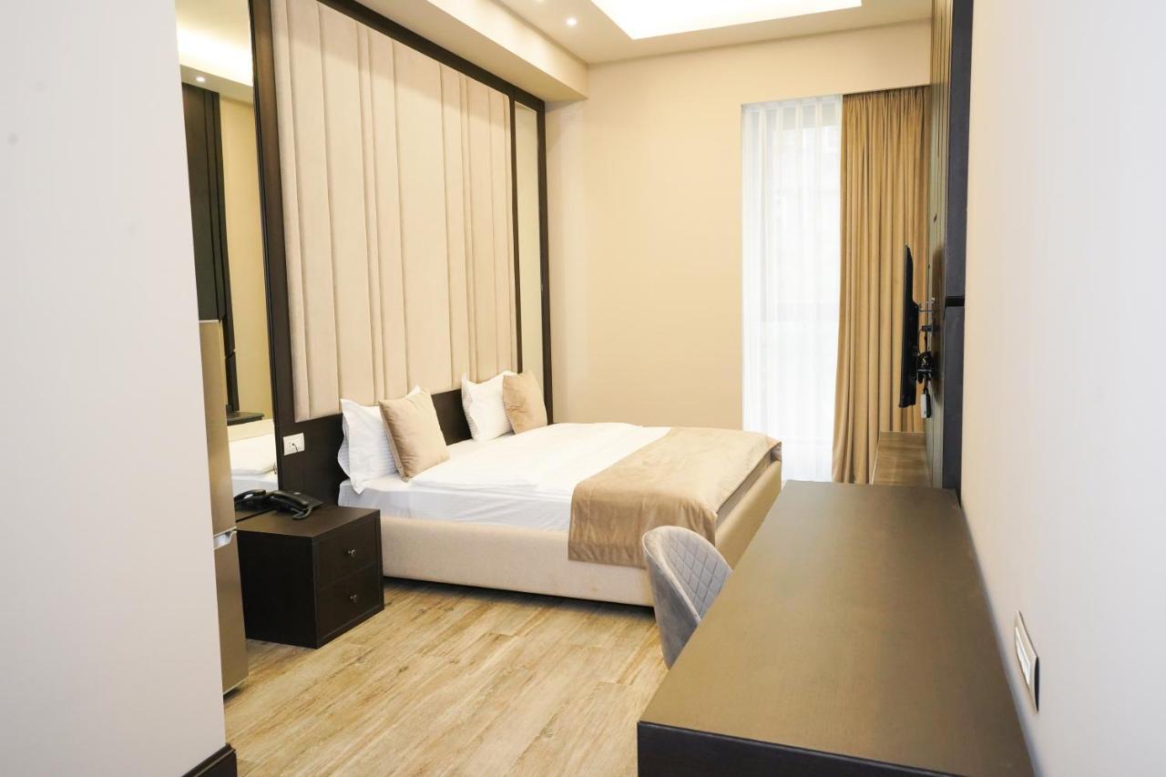 Soho Apart Hotel 耶烈万 外观 照片
