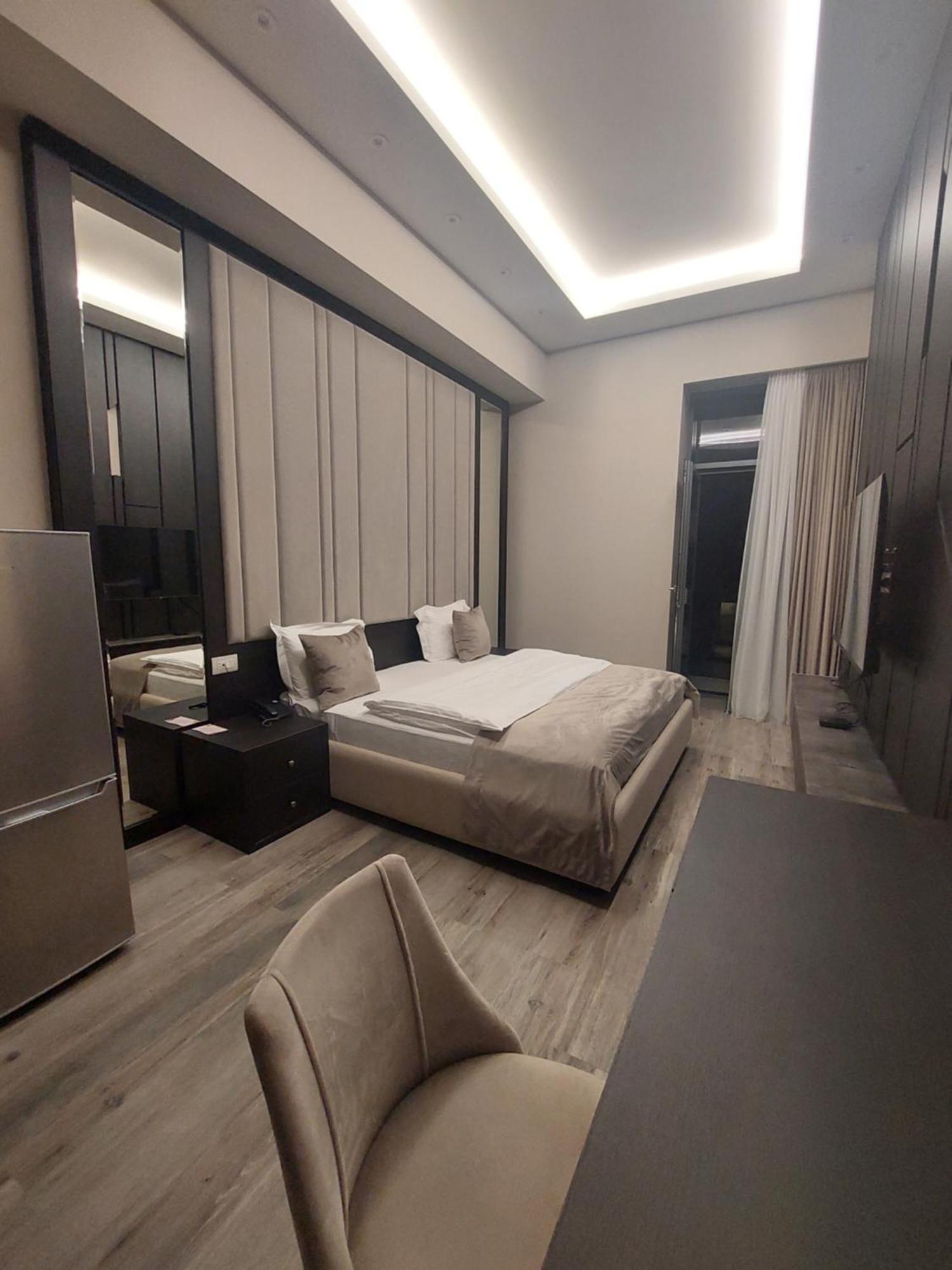 Soho Apart Hotel 耶烈万 外观 照片